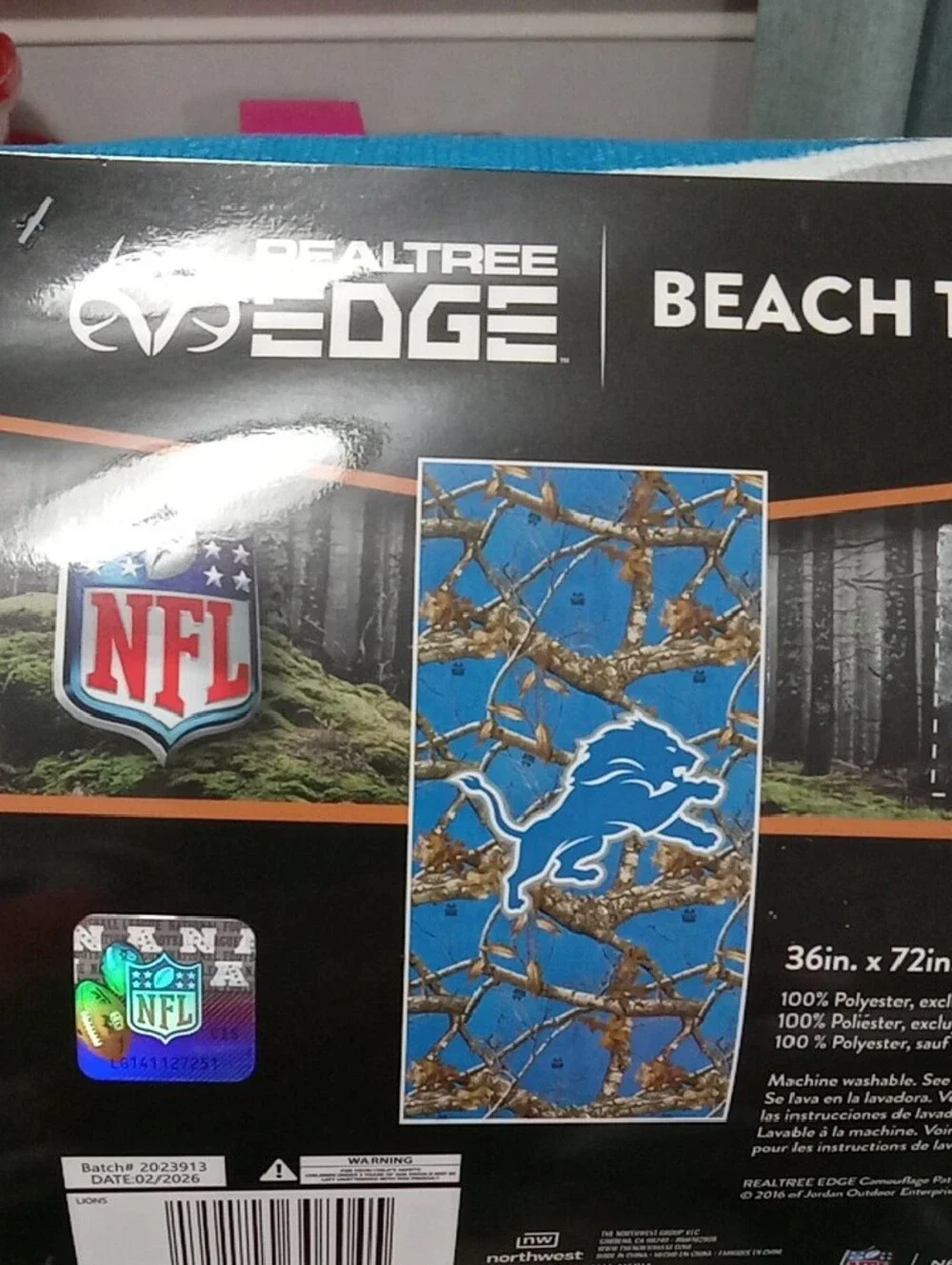 Realtree Edge Detroit Lions Beach Towel
